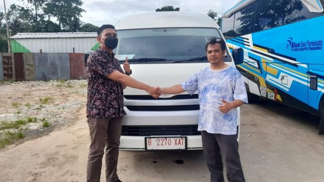 sewa minibus bluesea